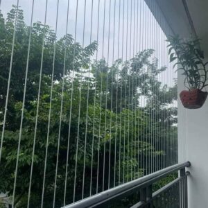 Lưới bảo vệ ban công nhà phố